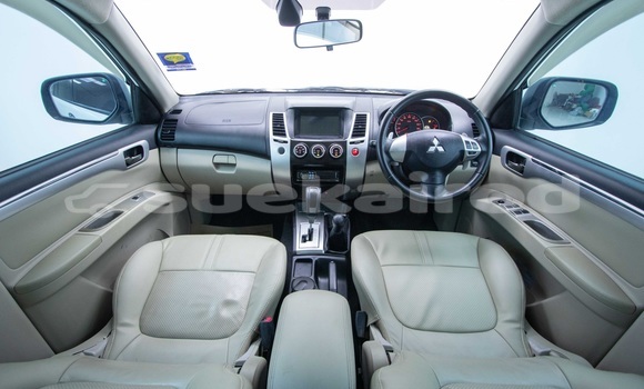 Buy Used Mitsubishi Pajero Sport White Car in Bangkok in Bangkok Buy Used Mitsubishi Pajero Sport White Car in Bangkok in Bangkok