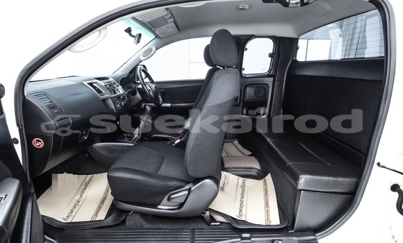 ซื้อ รถมือสอง Toyota Hiluxe Revo ขาว รถยนต์ ใน %{เมือง} ใน กรุงเทพมหานคร ซื้อ รถมือสอง Toyota Hiluxe Revo ขาว รถยนต์ ใน %{เมือง} ใน กรุงเทพมหานคร