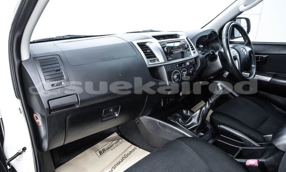 ซื้อ รถมือสอง Toyota Hiluxe VIGO ขาว รถยนต์ ใน %{เมือง} ใน กรุงเทพมหานคร ซื้อ รถมือสอง Toyota Hiluxe VIGO ขาว รถยนต์ ใน %{เมือง} ใน กรุงเทพมหานคร