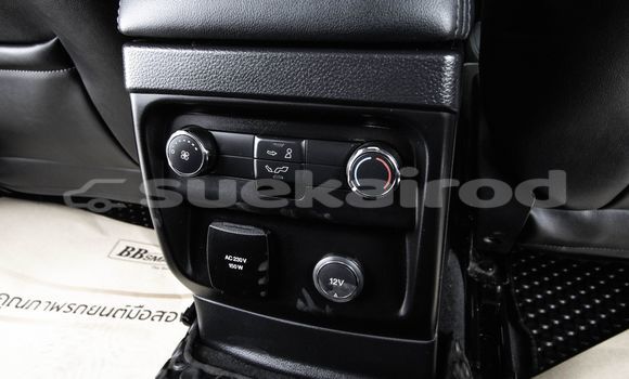 Buy Used Ford Everest Red Car in Bangkok in Bangkok Buy Used Ford Everest Red Car in Bangkok in Bangkok