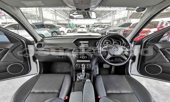 ซื้อ รถมือสอง Mercedes-Benz C-Classe อื่น ๆ รถยนต์ ใน %{เมือง} ใน กรุงเทพมหานคร ซื้อ รถมือสอง Mercedes-Benz C-Classe อื่น ๆ รถยนต์ ใน %{เมือง} ใน กรุงเทพมหานคร