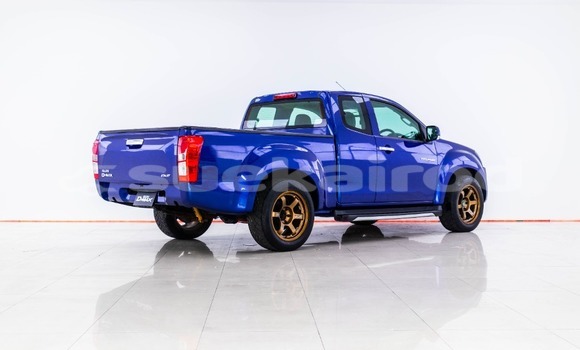 Buy Used Isuzu D-Max Blue Car in Bangkok in Bangkok Buy Used Isuzu D-Max Blue Car in Bangkok in Bangkok
