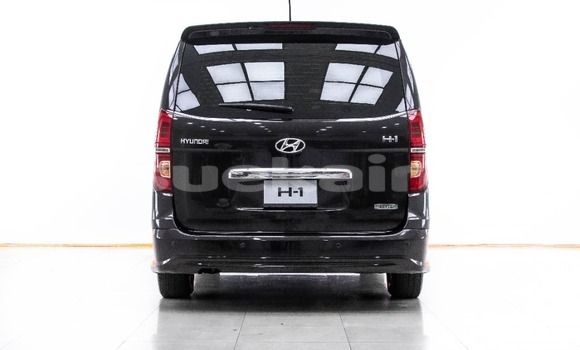 ซื้อ รถมือสอง Hyundai H1 สีน้ำตาล รถยนต์ ใน %{เมือง} ใน กรุงเทพมหานคร ซื้อ รถมือสอง Hyundai H1 สีน้ำตาล รถยนต์ ใน %{เมือง} ใน กรุงเทพมหานคร