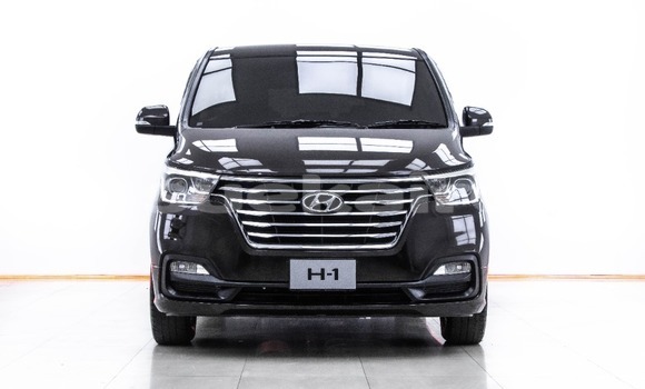 ซื้อ รถมือสอง Hyundai H1 สีน้ำตาล รถยนต์ ใน %{เมือง} ใน กรุงเทพมหานคร ซื้อ รถมือสอง Hyundai H1 สีน้ำตาล รถยนต์ ใน %{เมือง} ใน กรุงเทพมหานคร