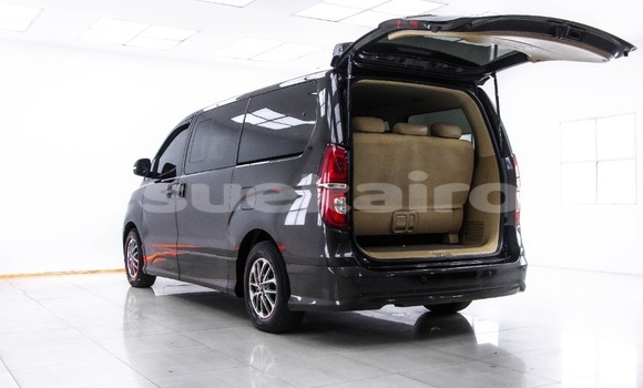 ซื้อ รถมือสอง Hyundai H1 สีน้ำตาล รถยนต์ ใน %{เมือง} ใน กรุงเทพมหานคร ซื้อ รถมือสอง Hyundai H1 สีน้ำตาล รถยนต์ ใน %{เมือง} ใน กรุงเทพมหานคร