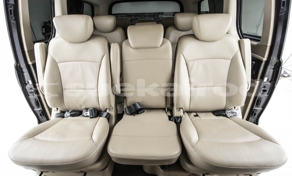 ซื้อ รถมือสอง Hyundai H1 สีน้ำตาล รถยนต์ ใน %{เมือง} ใน กรุงเทพมหานคร ซื้อ รถมือสอง Hyundai H1 สีน้ำตาล รถยนต์ ใน %{เมือง} ใน กรุงเทพมหานคร