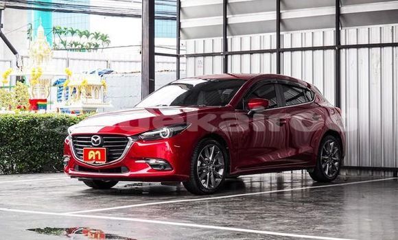 ซื้อ รถมือสอง Mazda Mazda 3 สีแดง รถยนต์ ใน %{เมือง} ใน กรุงเทพมหานคร