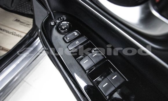 Buy Used Honda CR-V Other Car in Bangkok in Bangkok Buy Used Honda CR-V Other Car in Bangkok in Bangkok