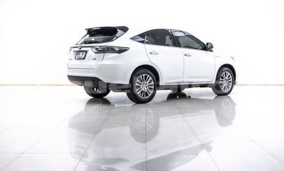 ซื้อ รถมือสอง Toyota Harrier ขาว รถยนต์ ใน %{เมือง} ใน กรุงเทพมหานคร ซื้อ รถมือสอง Toyota Harrier ขาว รถยนต์ ใน %{เมือง} ใน กรุงเทพมหานคร