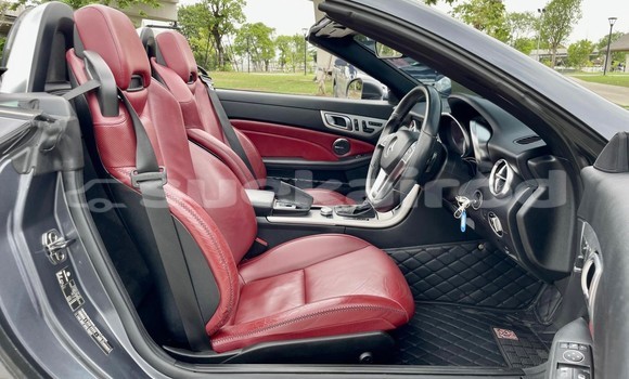 Buy Used Mercedes-Benz SLK-klasse Black Car in Bangkok in Bangkok Buy Used Mercedes-Benz SLK-klasse Black Car in Bangkok in Bangkok