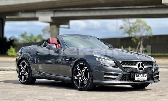 Buy Used Mercedes-Benz SLK-klasse Black Car in Bangkok in Bangkok Buy Used Mercedes-Benz SLK-klasse Black Car in Bangkok in Bangkok