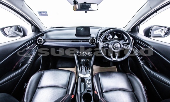 ซื้อ รถมือสอง Mazda 2 สีดำ รถยนต์ ใน %{เมือง} ใน กรุงเทพมหานคร ซื้อ รถมือสอง Mazda 2 สีดำ รถยนต์ ใน %{เมือง} ใน กรุงเทพมหานคร