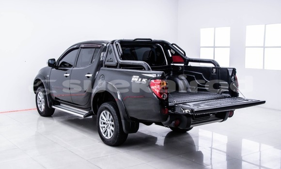 ซื้อ รถมือสอง Mitsubishi Triton สีดำ รถยนต์ ใน %{เมือง} ใน กรุงเทพมหานคร ซื้อ รถมือสอง Mitsubishi Triton สีดำ รถยนต์ ใน %{เมือง} ใน กรุงเทพมหานคร