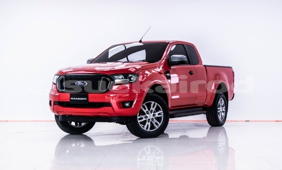 ซื้อ รถมือสอง Ford Ranger สีแดง รถยนต์ ใน %{เมือง} ใน กรุงเทพมหานคร
