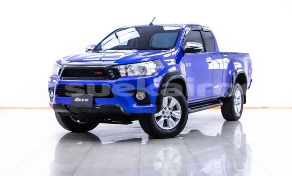 Buy Used Toyota Hiluxe Revo Blue Car in Bangkok in Bangkok