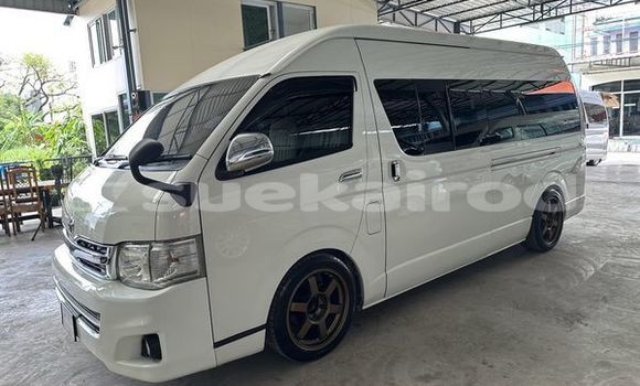 ซื้อ รถมือสอง Toyota Commuter ขาว รถยนต์ ใน %{เมือง} ใน พระนครศรีอยุธยา ซื้อ รถมือสอง Toyota Commuter ขาว รถยนต์ ใน %{เมือง} ใน พระนครศรีอยุธยา