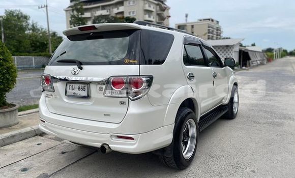 ซื้อ รถมือสอง Toyota Fortuner ขาว รถยนต์ ใน %{เมือง} ใน พระนครศรีอยุธยา ซื้อ รถมือสอง Toyota Fortuner ขาว รถยนต์ ใน %{เมือง} ใน พระนครศรีอยุธยา