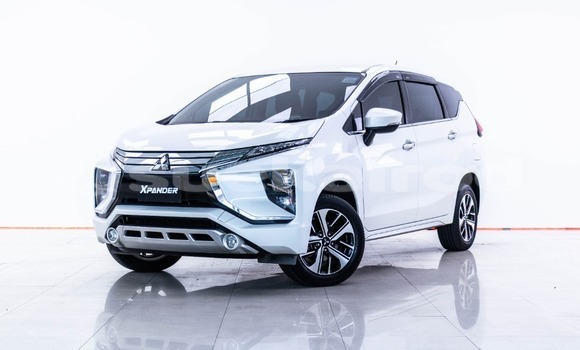Buy Used Mitsubishi Xpander White Car in Bangkok in Bangkok