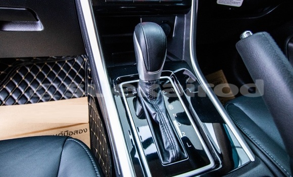 Buy Used Mitsubishi Xpander White Car in Bangkok in Bangkok Buy Used Mitsubishi Xpander White Car in Bangkok in Bangkok