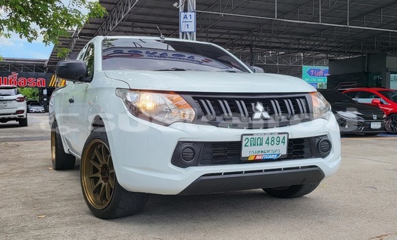 ซื้อ รถมือสอง Mitsubishi Triton ขาว รถยนต์ ใน %{เมือง} ใน กรุงเทพมหานคร ซื้อ รถมือสอง Mitsubishi Triton ขาว รถยนต์ ใน %{เมือง} ใน กรุงเทพมหานคร