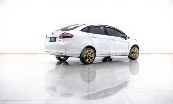 Buy Used Ford Fiesta White Car in Bangkok in Bangkok Buy Used Ford Fiesta White Car in Bangkok in Bangkok