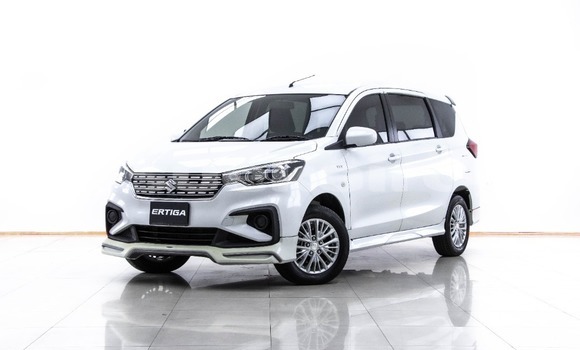 Buy Used Suzuki Ertiga White Car in Bangkok in Bangkok
