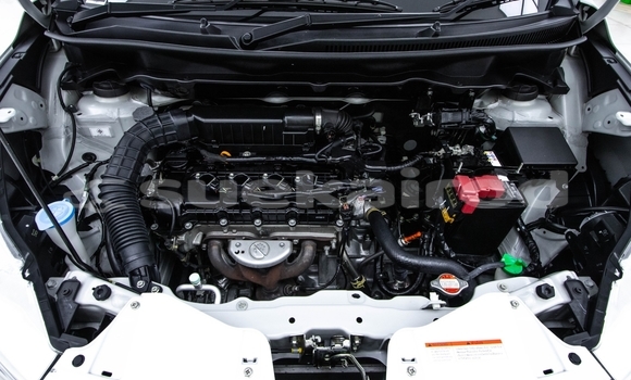 Buy Used Suzuki Ertiga White Car in Bangkok in Bangkok Buy Used Suzuki Ertiga White Car in Bangkok in Bangkok