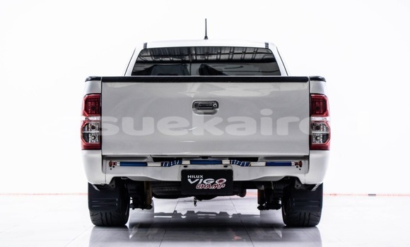 Buy Used Toyota Vigo Silver Car in Bangkok in Bangkok Buy Used Toyota Vigo Silver Car in Bangkok in Bangkok