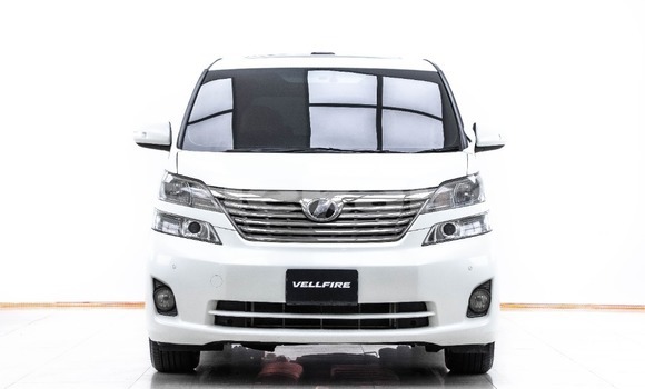 Buy Used Toyota Vellfire White Car in Bangkok in Bangkok Buy Used Toyota Vellfire White Car in Bangkok in Bangkok