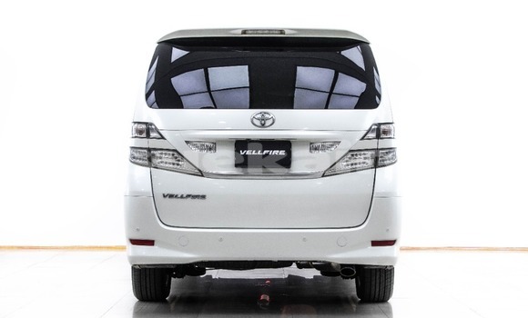 Buy Used Toyota Vellfire White Car in Bangkok in Bangkok Buy Used Toyota Vellfire White Car in Bangkok in Bangkok