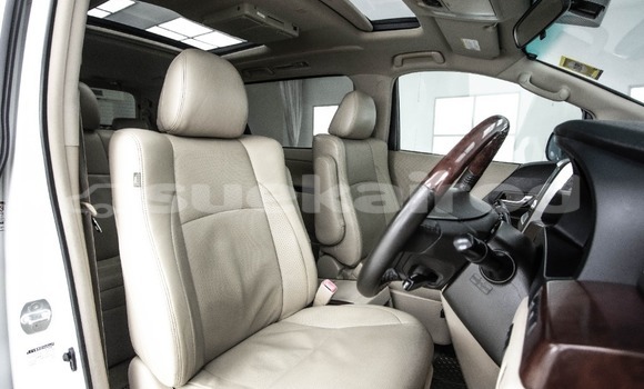 Buy Used Toyota Vellfire White Car in Bangkok in Bangkok Buy Used Toyota Vellfire White Car in Bangkok in Bangkok