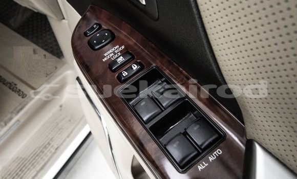 Buy Used Toyota Vellfire White Car in Bangkok in Bangkok Buy Used Toyota Vellfire White Car in Bangkok in Bangkok