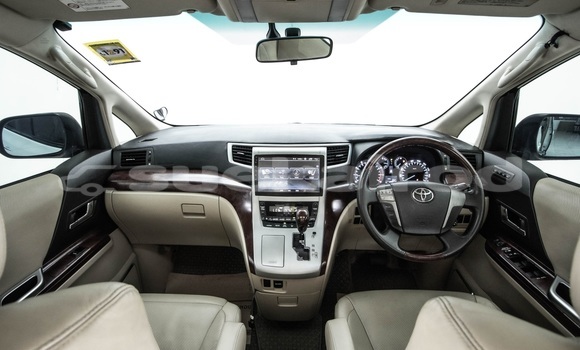 Buy Used Toyota Vellfire White Car in Bangkok in Bangkok Buy Used Toyota Vellfire White Car in Bangkok in Bangkok