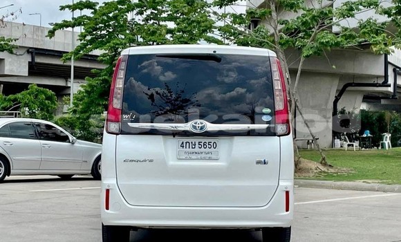 ซื้อ รถมือสอง Toyota Esquire ขาว รถยนต์ ใน %{เมือง} ใน กรุงเทพมหานคร ซื้อ รถมือสอง Toyota Esquire ขาว รถยนต์ ใน %{เมือง} ใน กรุงเทพมหานคร