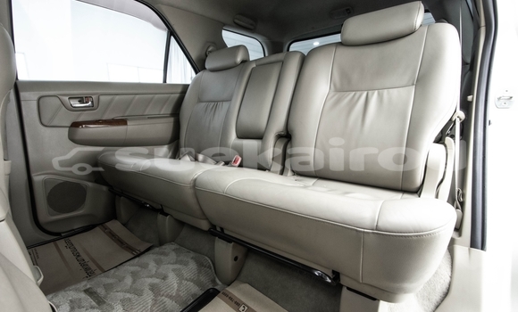 ซื้อ รถมือสอง Toyota Fortuner สีน้ำตาล รถยนต์ ใน %{เมือง} ใน กรุงเทพมหานคร ซื้อ รถมือสอง Toyota Fortuner สีน้ำตาล รถยนต์ ใน %{เมือง} ใน กรุงเทพมหานคร