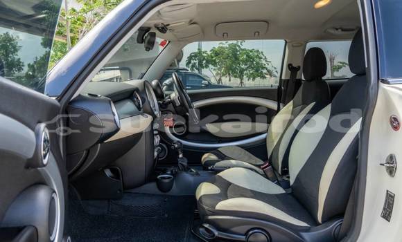 ซื้อ รถมือสอง Mini Cooper ขาว รถยนต์ ใน %{เมือง} ใน กรุงเทพมหานคร ซื้อ รถมือสอง Mini Cooper ขาว รถยนต์ ใน %{เมือง} ใน กรุงเทพมหานคร