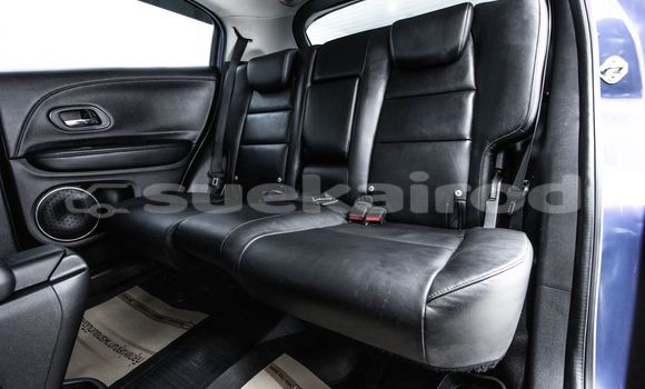 ซื้อ รถมือสอง Honda HR-V สีน้ำเงิน รถยนต์ ใน %{เมือง} ใน กรุงเทพมหานคร ซื้อ รถมือสอง Honda HR-V สีน้ำเงิน รถยนต์ ใน %{เมือง} ใน กรุงเทพมหานคร