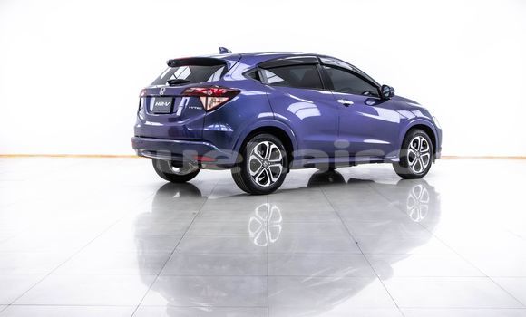 ซื้อ รถมือสอง Honda HR-V สีน้ำเงิน รถยนต์ ใน %{เมือง} ใน กรุงเทพมหานคร ซื้อ รถมือสอง Honda HR-V สีน้ำเงิน รถยนต์ ใน %{เมือง} ใน กรุงเทพมหานคร