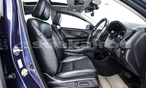 ซื้อ รถมือสอง Honda HR-V สีน้ำเงิน รถยนต์ ใน %{เมือง} ใน กรุงเทพมหานคร ซื้อ รถมือสอง Honda HR-V สีน้ำเงิน รถยนต์ ใน %{เมือง} ใน กรุงเทพมหานคร