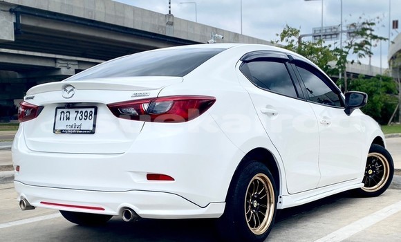 ซื้อ รถมือสอง Mazda 2 ขาว รถยนต์ ใน %{เมือง} ใน กรุงเทพมหานคร ซื้อ รถมือสอง Mazda 2 ขาว รถยนต์ ใน %{เมือง} ใน กรุงเทพมหานคร