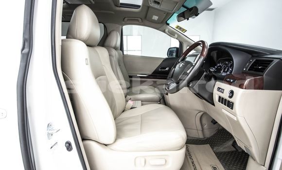 ซื้อ รถมือสอง Toyota Vellfire ขาว รถยนต์ ใน %{เมือง} ใน กรุงเทพมหานคร ซื้อ รถมือสอง Toyota Vellfire ขาว รถยนต์ ใน %{เมือง} ใน กรุงเทพมหานคร