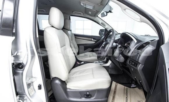 Buy Used Isuzu MU-X Other Car in Bangkok in Bangkok Buy Used Isuzu MU-X Other Car in Bangkok in Bangkok