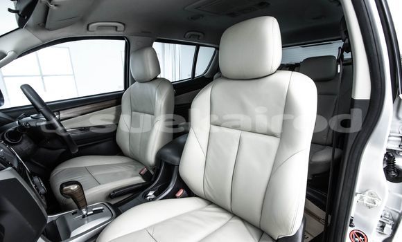 Buy Used Isuzu MU-X Other Car in Bangkok in Bangkok Buy Used Isuzu MU-X Other Car in Bangkok in Bangkok