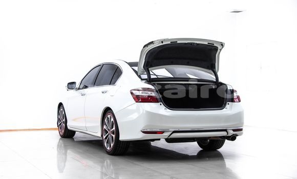 ซื้อ รถมือสอง Honda Accord ขาว รถยนต์ ใน %{เมือง} ใน กรุงเทพมหานคร ซื้อ รถมือสอง Honda Accord ขาว รถยนต์ ใน %{เมือง} ใน กรุงเทพมหานคร