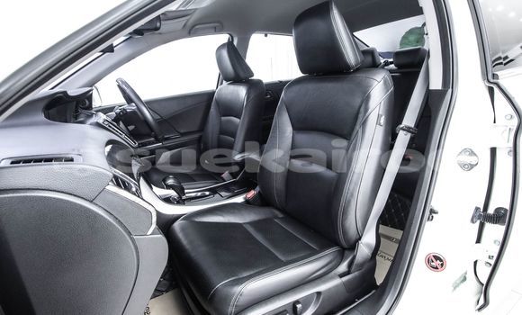 ซื้อ รถมือสอง Honda Accord ขาว รถยนต์ ใน %{เมือง} ใน กรุงเทพมหานคร ซื้อ รถมือสอง Honda Accord ขาว รถยนต์ ใน %{เมือง} ใน กรุงเทพมหานคร