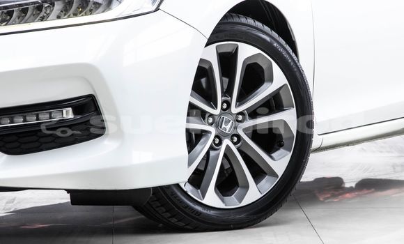 ซื้อ รถมือสอง Honda Accord ขาว รถยนต์ ใน %{เมือง} ใน กรุงเทพมหานคร ซื้อ รถมือสอง Honda Accord ขาว รถยนต์ ใน %{เมือง} ใน กรุงเทพมหานคร