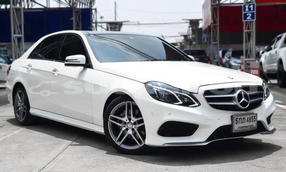 Buy Used Mercedes-Benz E-Classe White Car in Bangkok in Bangkok Buy Used Mercedes-Benz E-Classe White Car in Bangkok in Bangkok