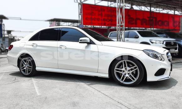Buy Used Mercedes-Benz E-Classe White Car in Bangkok in Bangkok Buy Used Mercedes-Benz E-Classe White Car in Bangkok in Bangkok