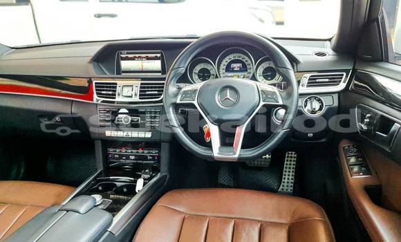 Buy Used Mercedes-Benz E-Classe White Car in Bangkok in Bangkok Buy Used Mercedes-Benz E-Classe White Car in Bangkok in Bangkok