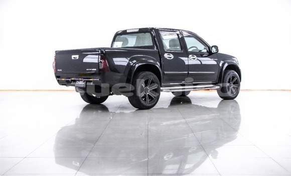 Buy Used Isuzu D-Max Black Car in Bangkok in Bangkok Buy Used Isuzu D-Max Black Car in Bangkok in Bangkok